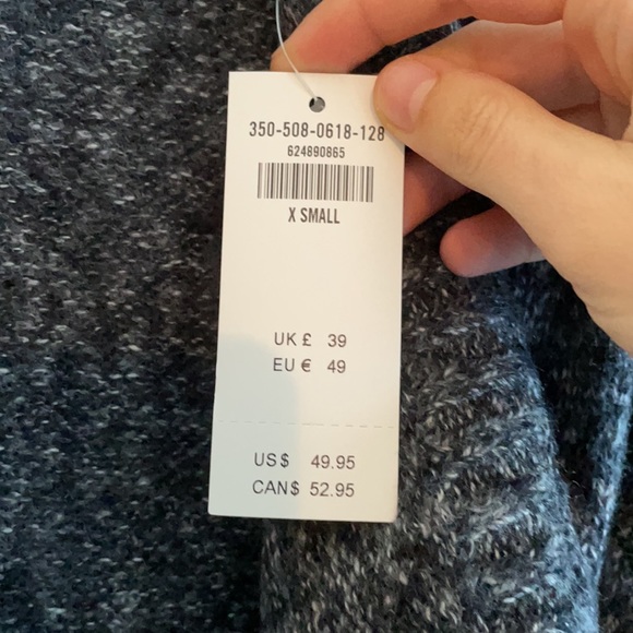 Women’s Hollister Cardigan - Picture 3 of 4